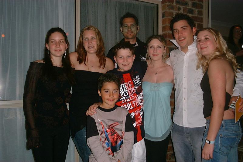 l all gran children 2004.JPG